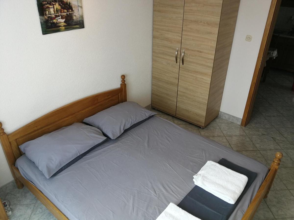 Apartmani Emily Jezera Bagian luar foto