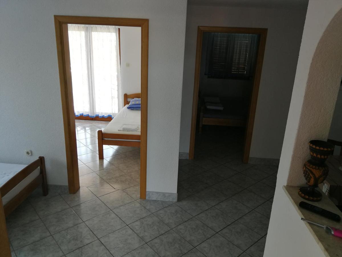 Apartmani Emily Jezera Bagian luar foto