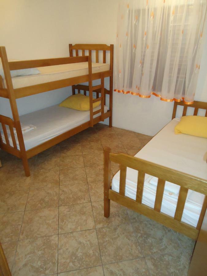 Apartmani Emily Jezera Bagian luar foto