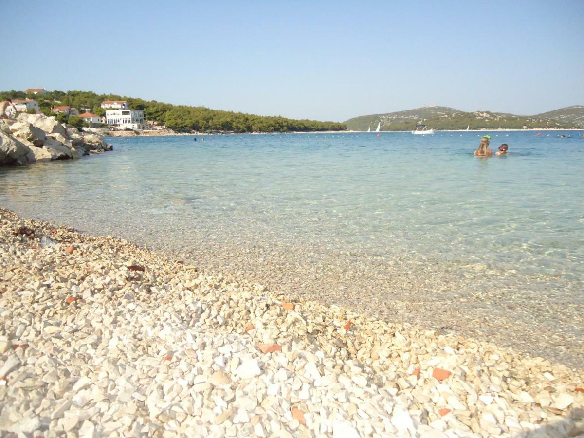 Apartmani Emily Jezera Bagian luar foto